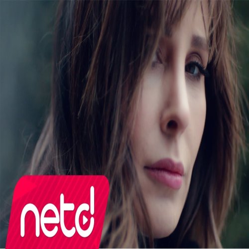 Funda Arar - Unutur Mu Bir Kadın