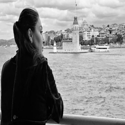 Miri Yusif - İstanbul Miri Yusif - İstanbul