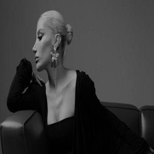 İrem Derici - İlk Son
