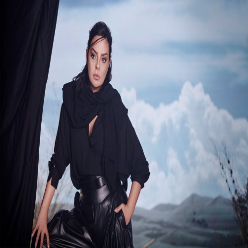 Ebru Gündeş - Vakitsiz Geldin