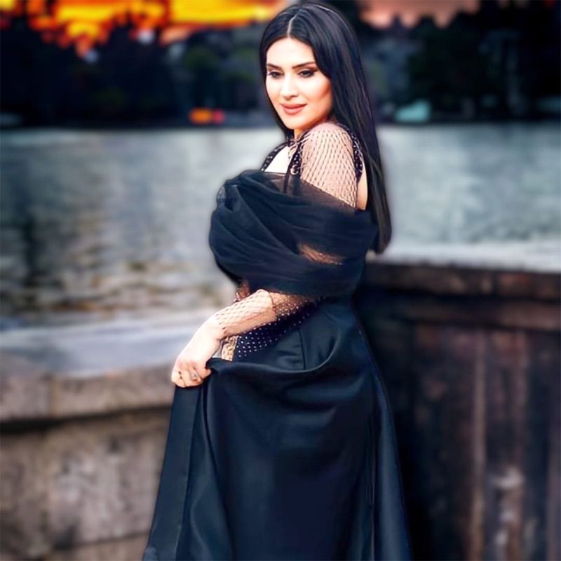 Leyla Hesenli Leyla Hesenli