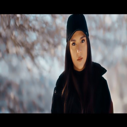 Sura Isgenderli - Derinlere İniyorum