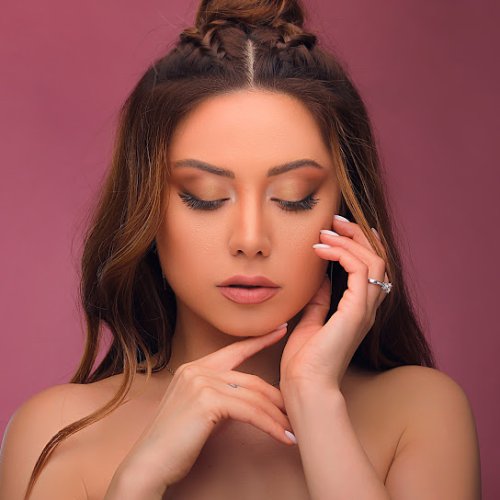 Ayan Babakishiyeva - Bildi Sevdiyimi