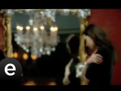 Hakan Altun - Sen de Ağla