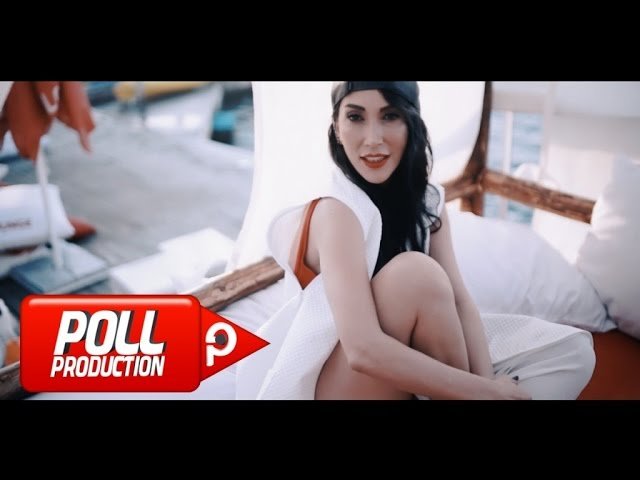 Hande Yener - Deli Bile